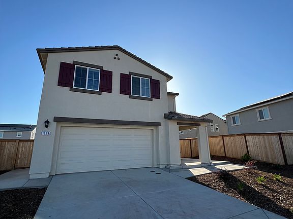 3rd image of 1129 Silver Feather Way