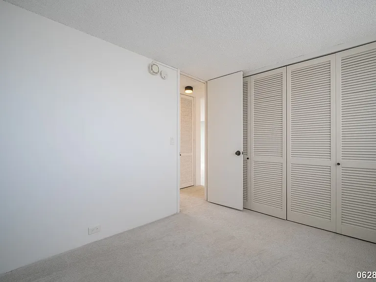 1212 Punahou St #3305 — Photo 19