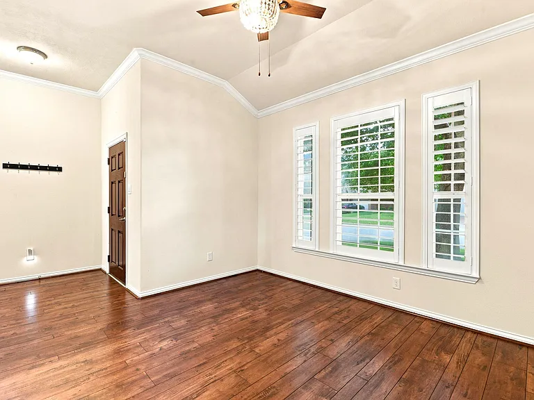 24418 Lakecrest Bend Dr — Photo 14