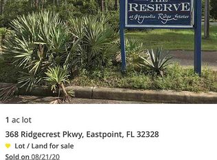368 Ridgecrest Pkwy, Eastpoint, FL 32328