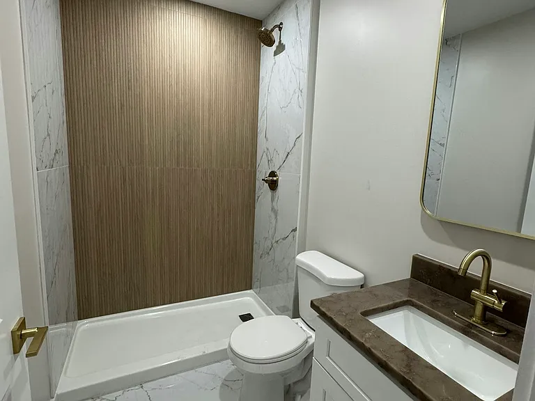 2416 N Charles St #3 — Photo 14