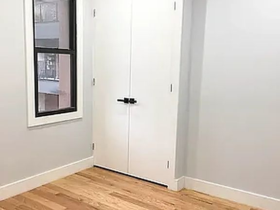 3rd image of 225 Halsey St #2A