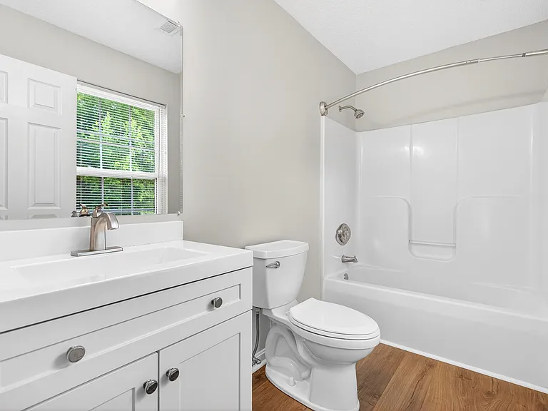 1220 Eastern St — Photo 11