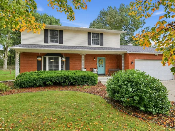 52092 Winding Waters Ln, Elkhart, IN 46514