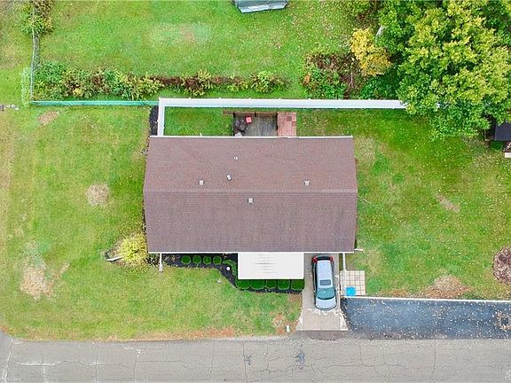 2nd image of 2228 Bushnell Ave