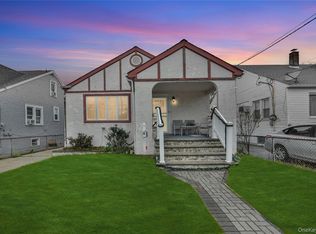 113 Stewart Ave, Hempstead, NY 11550