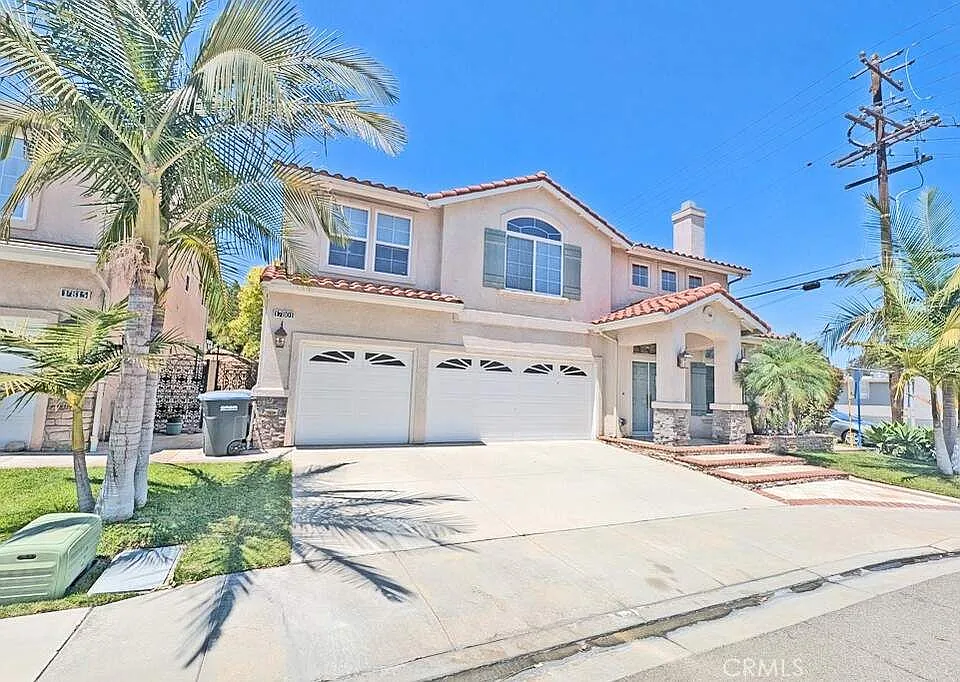 17801 Powell Pl