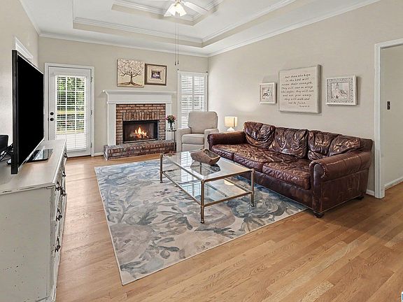 3rd image of 1709 Fieldstone Cir