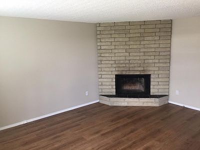 2nd image of 7113 NE 43rd St Unit 15-A