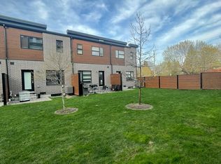 60 Arkell Rd #6, Guelph, ON N1L0N7