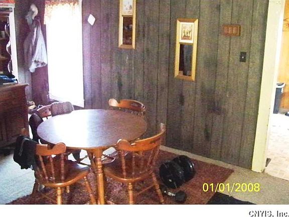 3rd image of 92 Lincoln Ave