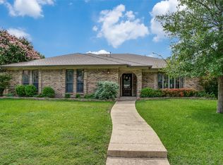 12129 Cross Creek Dr, Dallas, TX 75243