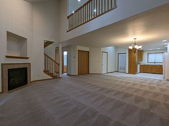 2nd image of 1929 Sheyenne St #1929