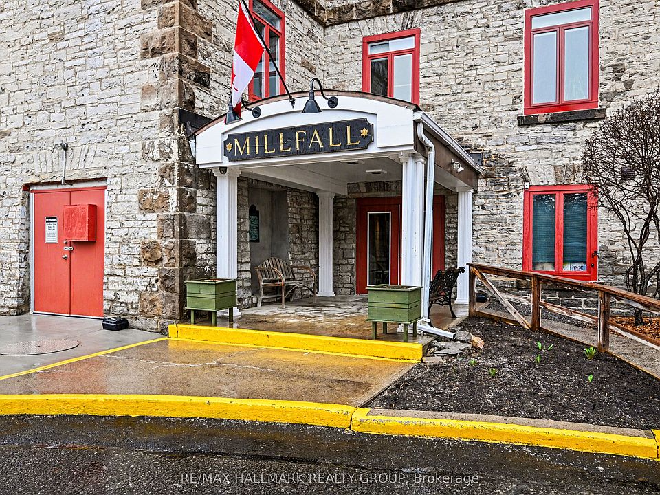 1st image of 1 Rosamond St E #206