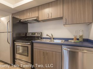 2222 SW Spring Garden St APT 409, Portland, OR 97219