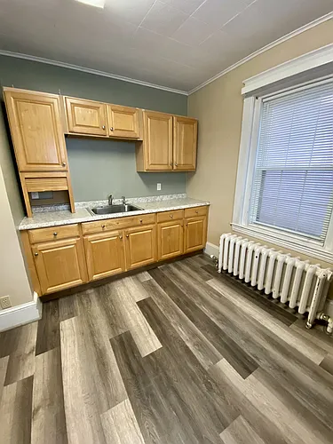 158 Webber Ave #1 Photo 1
