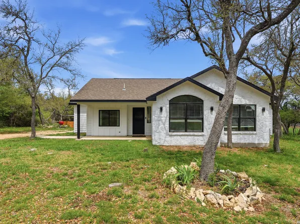 297 Rust Ranch, Blanco, TX 78606