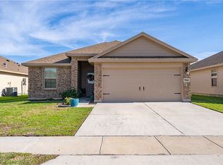7614 Lasso Dr, Corpus Christi, TX 78414