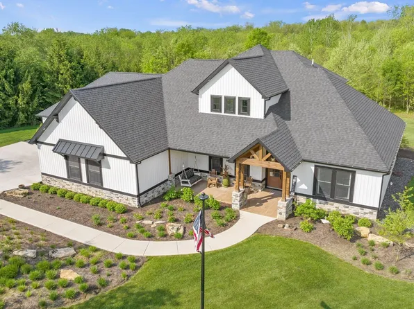 9362 N 300th Rd E, Roanoke, IN 46783