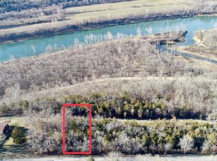 389 Lookout Rd, Powersite, MO 65731