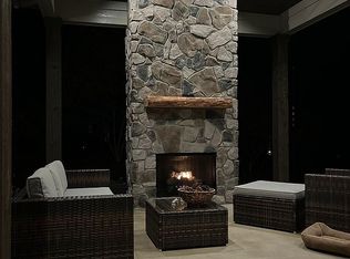 515 Saint Andrews Dr, Pinehurst, NC 28374