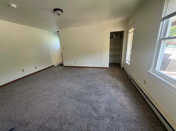 13825 Maple Tree Ln SW APT D, Cumberland, MD 21502