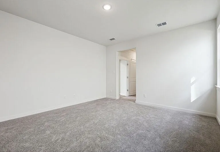 514 Weller Rd — Photo 17
