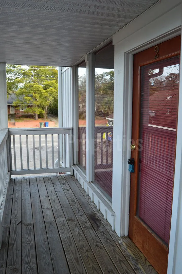 3834 Rosewood Dr. - Outside CoC - R13805-03-05 — Photo 2