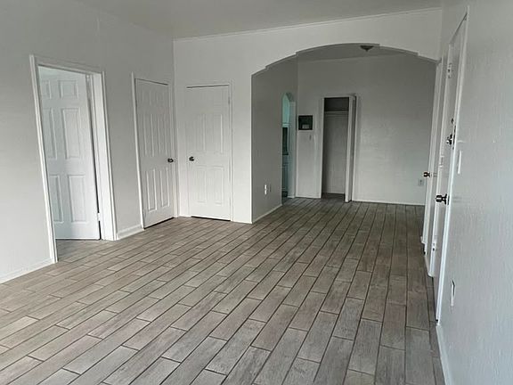 3rd image of 1935 Calais Dr APT 107