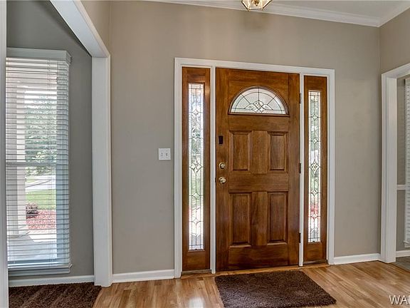 4th image of 1104 Vestavia Cir