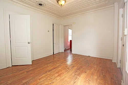 87 E Main St #2 Photo 1