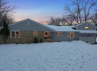 26675 Edgewood Rd, Shorewood, MN 55331