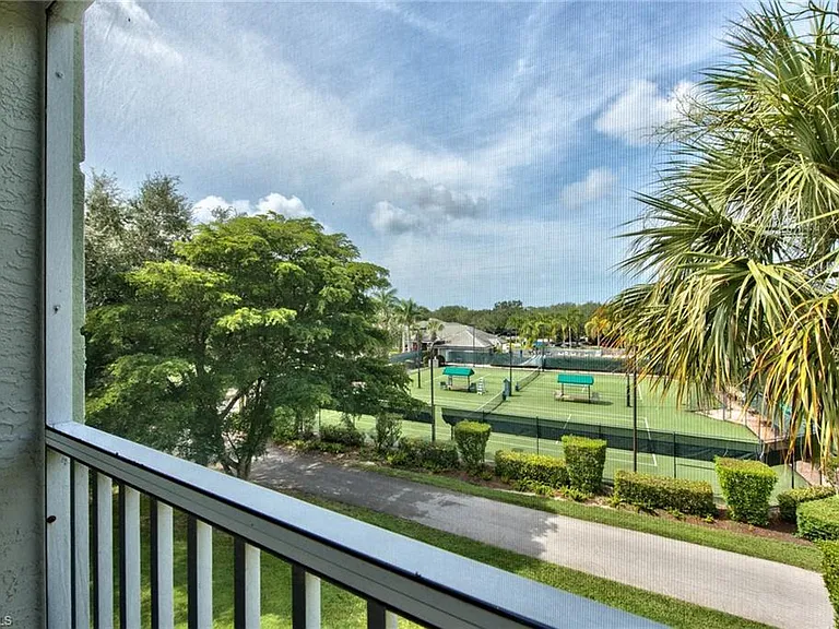 9200 Highland Woods Blvd #1310 — Photo 19