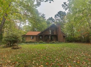 154 Paisley Dr, Mount Airy, NC 27030