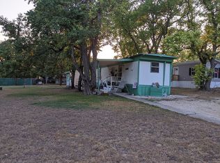 112 Sweetwater, Kerrville, TX 78028