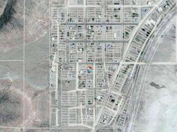 82084 6th St, Trona, CA 93562