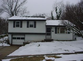 5338 N Manchester Ave, Kansas City, MO 64119
