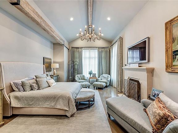 3rd image of 1407 Post Oak Pl