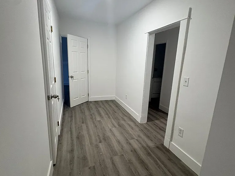 128 NW 9th Ave #1 — Photo 7