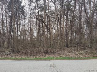 1042 Oakridge Drive, Lanesville, IN