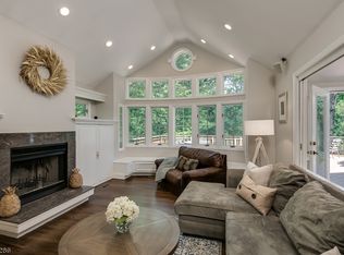 15 Harrison Brook Dr, Basking Ridge, NJ 07920