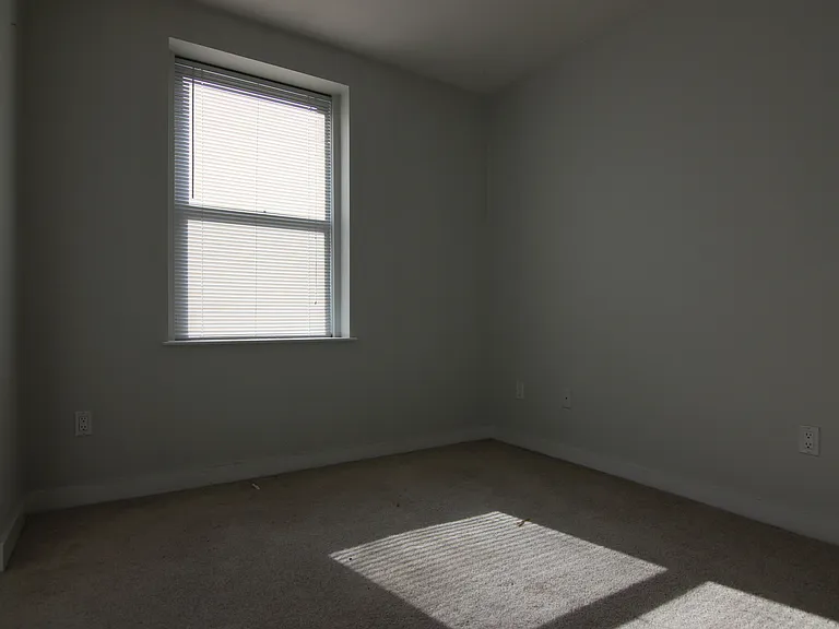 39 Saint Botolph St #3 — Photo 12
