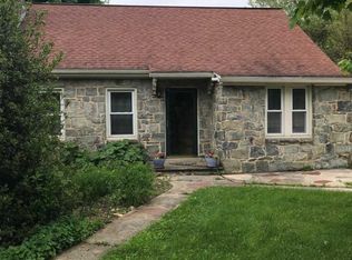 1113 Hollywood Ter, York, PA 17403