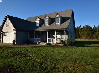 25895 Perkins Rd, Veneta, OR 97487