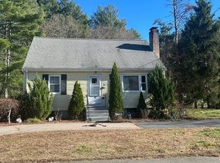 32 Chandler Ave, Walpole, MA 02081