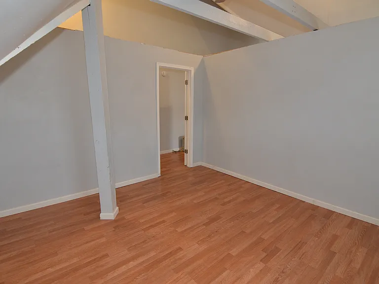 641 Alder St #3 — Photo 10