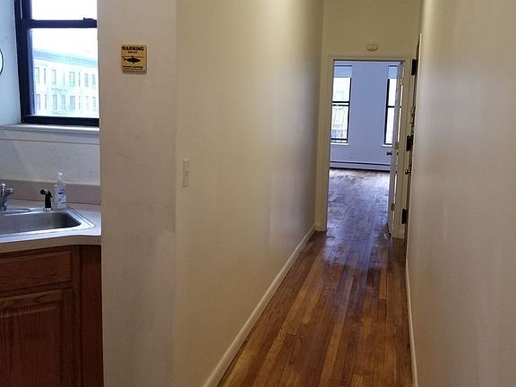 4th image of 53 W 104th St APT 4B