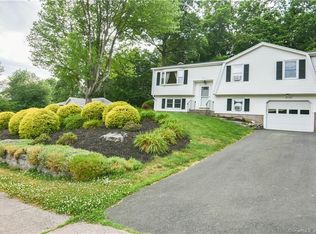 59 Quarry Brook Dr, South Windsor, CT 06074