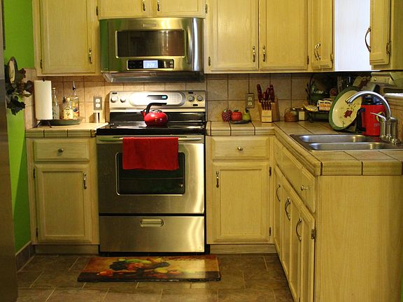 5th image of 212 Nahessi Pl