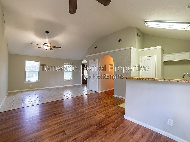 1919 E Highland Blvd — Photo 18